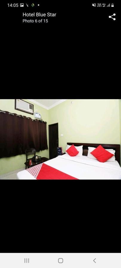 Hotel Blue Star Váránaszi Kültér fotó